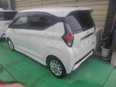 �f�C�Y�@�V�����Îԁ@�����ʲ��د�ނ�V�̗p�����޲�ޡ�V�^�ݼ��&CVT�ŔR���28.6km/L������������޻޲݂�ʲ�������Ł��ϰ�ުݼ���ڰ����������&14�����Ё�LEDͯ��ײā����ذ&�߯�����ā��ޯ���ׁ��ñ�ݸ��Ӻ݂ق���߼�݂́���ذ����پ��TV��ETC���t���Ă��܂��