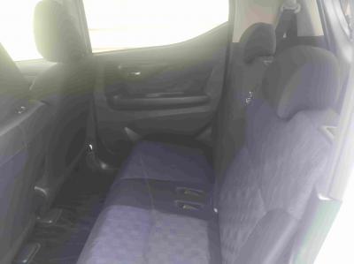 �f�C�Y�@�V�����Îԁ@�����ʲ��د�ނ�V�̗p�����޲�ޡ�V�^�ݼ��&CVT�ŔR���28.6km/L������������޻޲݂�ʲ�������Ł��ϰ�ުݼ���ڰ����������&14�����Ё�LEDͯ��ײā����ذ&�߯�����ā��ޯ���ׁ��ñ�ݸ��Ӻ݂ق���߼�݂́���ذ����پ��TV��ETC���t���Ă��܂��