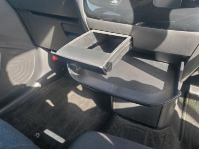 �f�C�Y�@�V�����Îԁ@�����ʲ��د�ނ�V�̗p�����޲�ޡ�V�^�ݼ��&CVT�ŔR���28.6km/L������������޻޲݂�ʲ�������Ł��ϰ�ުݼ���ڰ����������&14�����Ё�LEDͯ��ײā����ذ&�߯�����ā��ޯ���ׁ��ñ�ݸ��Ӻ݂ق���߼�݂́���ذ����پ��TV��ETC���t���Ă��܂��