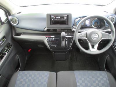 �f�C�Y�@�V�����Îԁ@�����ʲ��د�ނ�V�̗p�����V�^�޲�ޡ�V�^�ݼ��&CVT�ŔR���28.6km/L������������޻޲݂�ʲ�������Ł��ϰ�ުݼ���ڰ����������&14�����Ё�LEDͯ��ײā����ذ&�߯�����ā��ñ�ݸ��Ӻ݂ق���߼�݂́��׳����ޭ�������CD���߁�ETC���t���Ă��܂��