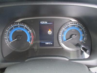 �f�C�Y�@�V�����Îԁ@�����ʲ��د�ނ�V�̗p�����V�^�޲�ޡ�V�^�ݼ��&CVT�ŔR���28.6km/L������������޻޲݂�ʲ�������Ł��ϰ�ުݼ���ڰ����������&14�����Ё�LEDͯ��ײā����ذ&�߯�����ā��ñ�ݸ��Ӻ݂ق���߼�݂́��׳����ޭ�������CD���߁�ETC���t���Ă��܂��