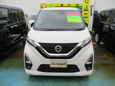 �f�C�Y�@�V�����Îԁ@�����ʲ��د�ނ�V�̗p�����V�^�޲�ޡ�V�^�ݼ��&CVT�ŔR���28.6km/L������������޻޲݂�ʲ�������Ł��ϰ�ުݼ���ڰ����������&14�����Ё�LEDͯ��ײā����ذ&�߯�����ā��ñ�ݸ��Ӻ݂ق���߼�݂́��׳����ޭ�������CD���߁�ETC���t���Ă��܂��