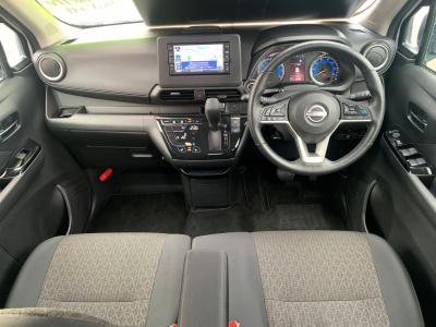 �f�C�Y�@�V�����Îԁ@R5�N9����ϲ��݂��O������߰���Ђ��޻޲݂�ύX���Č���^�ɡ�����ʲ��د��&CVT�ŔR���WLTC21.1km/L��㋉��ڰ�ނŁ�����߲ۯ�(ڰ�ް��ڰ������َx���tڰ�ް�ٰ��)���׳���V������LEDͯ��ײā��������&14�����Ё��d���߰�ݸނق���߼�݂́���ذ����پ��TV��ETC�Ȃǂ��t���Ă��܂�!