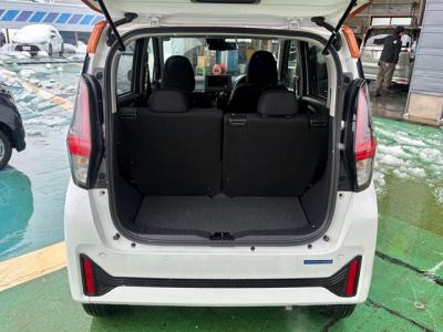 �f�C�Y�@�V�����Îԁ@R5�N9����ϲ��݂��O������߰���Ђ��޻޲݂�ύX���Č���^�ɡ�����ʲ��د�ނ�CVT�ŔR���WLTC23.3km/L��l�C��ʲ������(�V��184.9���~)�ő����́��ϰ�ުݼ���ڰ��C�Ű�����&14�����Ё�LEDͯ��ײā����ذ&�߯�����ā��׳����ޭ��������ñ�ݸ��Ӻ݂Ȃǡ��߼�ݶװ�́��߰�°�݂ł�!