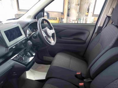 �f�C�Y�@�V�����Îԁ@R5�N9����ϲ��݂��O������߰���Ђ��޻޲݂�ύX���Č���^�ɡ�����ʲ��د�ނ�CVT�ŔR���WLTC21.1km/L��l�C��ʲ������(�V��184.9���~)�ő����́��ϰ�ުݼ���ڰ��C�Ű�����&14�����Ё�LEDͯ��ײā����ذ&�߯�����ā��׳����ޭ��������ñ�ݸ��Ӻ݂Ȃǡ��߼�ݶװ�́���ڰ°�݂ł�!