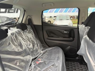 �f�C�Y�@�V�����Îԁ@R5�N9����ϲ��݂��O������߰���Ђ��޻޲݂�ύX���Č���^�ɡ�����ʲ��د�ނ�CVT�ŔR���WLTC23.3km/L��l�C��ʲ�������ő����́��ϰ�ުݼ���ڰ��C�Ű�����&14�����Ё�LEDͯ��ײā����ذ&�߯�����ā��׳����ޭ��������ñ�ݸ��Ӻ݂Ȃǡ��߼�ݶװ�́��߰��ܲĂł�!