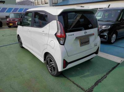 �f�C�Y�@�V�����Îԁ@R5�N9����ϲ��݂��O������߰���Ђ��޻޲݂�ύX���Č���^�ɡ�����ʲ��د�ނ�CVT�ŔR���WLTC23.3km/L��l�C��ʲ�������ő����́��ϰ�ުݼ���ڰ��C�Ű�����&14�����Ё�LEDͯ��ײā����ذ&�߯�����ā��׳����ޭ��������ñ�ݸ��Ӻ݂Ȃǡ��߼�ݶװ�́��߰��ܲĂł�!