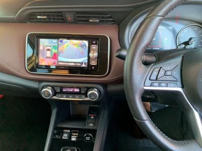 LbNX@VÎԁ@R4N7ɒǉꂽ4WD١1.2Lݼ݂ŔdO2Ӱŋ쓮RWLTC19.2km/L㋉قŁڻް&F˰׳ޭٰװ˰߲ۯāLEDͯײāذACCŰ17Ђق߼݂́ذپTVETCtĂ܂!