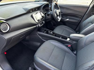 LbNX@VÎԁ@R4N7ɒǉꂽ4WD١1.2Lݼ݂ŔdO2Ӱŋ쓮RWLTC19.2km/Ĺ߲ۯāLEDͯײāذACCŰ17Ђق߼݂́ذށ׳ޭؼުٰװETCtĂ܂!