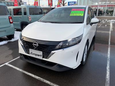 �m�[�g�@�V�����Îԁ@R2�N12����������ݼޡ�d�ʂ͕ς�������ح�ъ��𑝂����޻޲݂ɡ�S��e-��ܰ�Ő������ܰUP��R�������WLTC28.4Km/L!�����́��ϰ�ުݼ���ڰ������ذ&�߯�����ā����AC�ق���߼�݂́�CD���߂Ȃǂ��t���Ă��܂�!