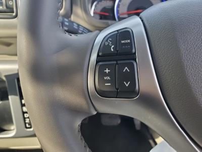 �m�u�P�O�O�N���b�p�[���I�@�V�����Îԁ@���ب�̓��Y�š����ق�4WD���ނōŏ㋉��ڰ�ނ�G�ɂ́��ϰ�ުݼ���ڰ���������ܰ�ײ���ޱ������ײā���Ĵ��݁�14�����Ё����˰�����d���i�[�ï�߂Ȃǂ̂ق���߼�݂́���ذ����پ��TV&�ޯ���ׁ�ETC���v����Ķ�ް�����ں���t���Ă��܂��B