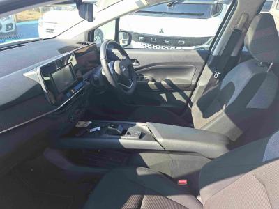 �m�[�g�@�V�����Îԁ@�S��e�߰ܰ��3���ɰġR3�N3���ɒǉ����ꂽ4WD�Ť��Ӱ���͐���14�{�̋쓮�͂ɡ�R���WLTC23.8Km/L!�V��228.8���~�Ł��ϰ�ުݼ���ڰ������ذ�����AC�����ļ��˰�����v�������˰���ق���߼�݂́���ذ��ށ��׳����ޭ����������ؼު��ٰ��װ��LEDͯ��ײā�ETC���t���Ă��܂�!