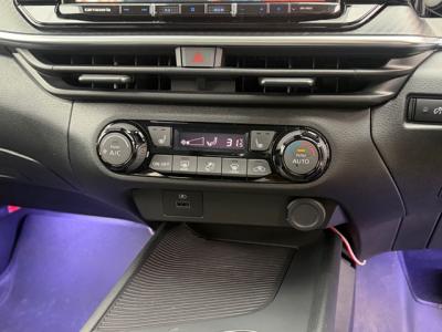 �m�[�g�@�V�����Îԁ@�S��e�߰ܰ��3���ɰġR3�N3���ɒǉ����ꂽ4WD�Ť��Ӱ���͐���14�{�̋쓮�͂ɡ�R���WLTC23.8Km/L!�����́��ϰ�ުݼ���ڰ������ذ&�߯�����ā����AC��ί���׽PKG(F���&�����&�ޱ�װ˰��)�ق���߼�݂́�9�������پ��TV&�ޯ���ׁ�ETC���t���Ă��܂�!