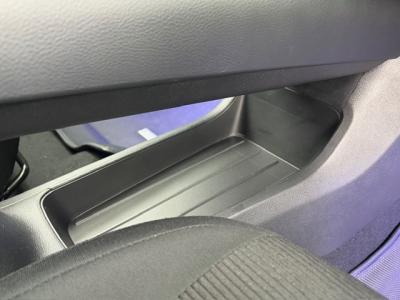 �m�[�g�@�V�����Îԁ@�S��e�߰ܰ��3���ɰġR3�N3���ɒǉ����ꂽ4WD�Ť��Ӱ���͐���14�{�̋쓮�͂ɡ�R���WLTC23.8Km/L!�����́��ϰ�ުݼ���ڰ������ذ&�߯�����ā����AC��ί���׽PKG(F���&�����&�ޱ�װ˰��)�ق���߼�݂́�9�������پ��TV&�ޯ���ׁ�ETC���t���Ă��܂�!