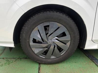 �m�[�g�@�V�����Îԁ@�S��e�߰ܰ��3���ɰġR3�N3���ɒǉ����ꂽ4WD�Ť��Ӱ���͐���14�{�̋쓮�͂ɡ�R���WLTC23.8Km/L!�����́��ϰ�ުݼ���ڰ������ذ&�߯�����ā����AC��ί���׽PKG(F���&�����&�ޱ�װ˰��)�ق���߼�݂́�9�������پ��TV&�ޯ���ׁ�ETC���t���Ă��܂�!