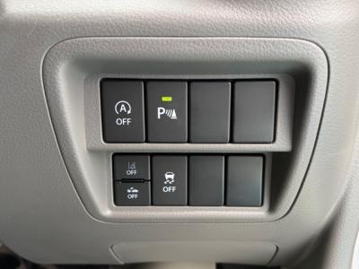 �m�u�P�O�O�N���b�p�[�@�V�����Îԁ@���ب�̓��Y�š4�����ςƽ����ؑւ����߰����4WD�̑g���킹��㋉��ڰ��GX�ɂ́��ϰ�ުݼ���ڰ���VDC������h�~����ײ�޼���׽����ڽ��������ܰ����ށ��d���i�[�ޱ�װ��̧��د���Đ��n��CD���߂Ȃǂ̑����߼�݂́��O�����ں�t�޼���ٰ��װ��HIDײā�ETC���ޱ�޲�ް�t!