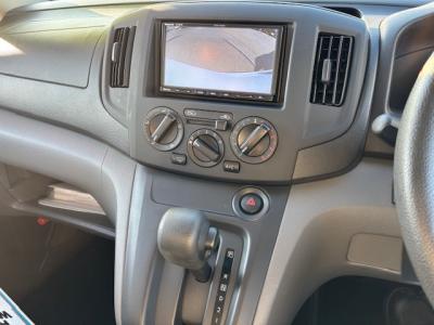 muQOOolbg@VÎԁ@EŔ̔NV200BFFڲĂ1.6L޿ݴݼ݂𓋍ځB׎183mmŤ1Իނ̍ɐςݍ\DX5l߁Íڽ݁ܽÁABSܲ߰ق߼݂́ܰށذށޯׁETCndl(˰װ˰޸)ȂǂtĂ܂B