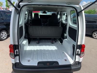 muQOOolbg@VÎԁ@EŔ̔NV200BFFڲĂ1.6L޿ݴݼ݂𓋍ځB׎183mmŤ1Իނ̍ɐςݍ\DX5l߁Íڽ݁ܽÁABSܲ߰ق߼݂́ܰށذށޯׁETCȂǂtĂ܂B