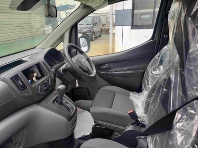 �m�u�Q�O�O�o�l�b�g�@�V�����Îԁ@���E�Ŕ̔������NV200�BFFڲ��Ă�1.6L�޿�ݴݼ�݂𓋍ڡR3�N7����ϲŰ��ݼނ�CVT���ςƱ����STOP��V�̗p���R������㡍ő�ύڗʂ�50kg����650kg�ɡ�����́���ڽ�����ײā����݁�ABS����ܲ�߰�ق���߼�݂́�������ܰ����ނȂǂ��t���Ă��܂��B���g�p��!