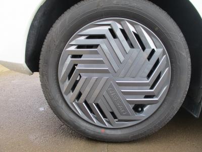 �m�[�g�@�V�����Îԁ@R6�N1����ϲŰ��ݼޡ�޼���VӰ��ݸ��ق��̗p����O�ς�ذƭ��١e-��ܰ�ŔR���WLTC28.4Km/L!�����́�LEDͯ��ײā��ϰ�ުݼ���ڰ������ذ&�߯�����ā����AC��16�����Ԃق���߼�݂́�9�������پ��TV&�ޯ���ׁ�ETC�Ȃǂ��t���Ă��܂�!