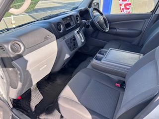 muRTOLo@VÎԁ@2.5Lިނ5AT𓋍ڂ4WDlC6lA5ޱߡH29N7ϲŰݼނő^VӰݸقϽɕύX́ϰުݼڰڽܰށAMFM׼޵˰ق߼݂́Ӱ̨сںȂǂtĂ܂
