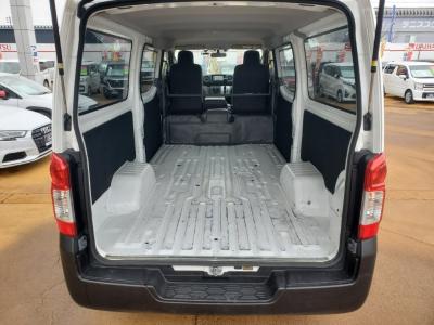 �m�u�R�T�O�L�����o���@�V�����Îԁ@2.5L�ި�������ނ�5��AT�ɽ����ؑւ��߰����4WD�5�ޱ3�l������ߡH29�N7����ϲŰ��ݼނő�^VӰ��ݸ��ق�����Ͻ��ɕύX������́��ϰ�ުݼ���ڰ�����ڽ��F��ܰ����ށ��d���i�[�ޱ�װ�ق���߼�݂́���ײ�޼���׽����ذ���&�ޯ���ׁ�ETC�Ȃǂ��t���Ă��܂��