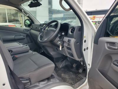 �m�u�R�T�O�L�����o���@�V�����Îԁ@2.5L�ި�������ނ�5��AT�ɽ����ؑւ��߰����4WD�5�ޱ3�l������ߡH29�N7����ϲŰ��ݼނő�^VӰ��ݸ��ق�����Ͻ��ɕύX������́��ϰ�ުݼ���ڰ�����ڽ��F��ܰ����ށ��d���i�[�ޱ�װ�ق���߼�݂́���ײ�޼���׽����ذ���&�ޯ���ׁ�ETC�Ȃǂ��t���Ă��܂��