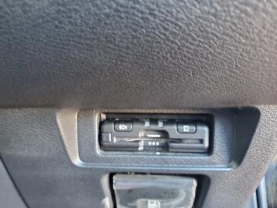 �m�[�g�@�V�����Îԁ@R6�N1����ϲŰ��ݼޡ�޼���VӰ��ݸ��ق��̗p����O�ς�ذƭ��١e-��ܰ�ŔR���WLTC28.4Km/L!�����́�LEDͯ��ײā��ϰ�ުݼ���ڰ������ذ&�߯�����ā����AC��16�����Ԃق���߼�݂́�9����ި���ڲ���ި����׳����ޭ��������޼����װ��ETC�Ȃǂ��t���Ă��܂�!