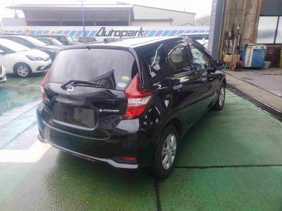 �m�[�g�@�V�����Îԁ@e-POWER�͓��ڂ���1.2L�ݼ�݂Ŕ��d�����d�C�Ť100��Ӱ���쓮��R���34.0km/L!�������e�́��ϰ�ުݼ���ڰ������ط�&�߯�����ā����AC�ق���߼�݂́���ذ����پ��TV���׳����ޭ�����&���ؼު��ٰ��װ��LEDͯ��ײā�ETC�����ں�Ȃǂ��t���Ă��܂��I���s���Ȃ�20000km!�ӊO�Ɗ󏭐F����ׯ��ł�!