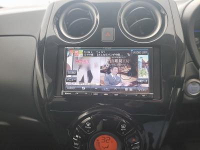 �m�[�g�@�V�����Îԁ@e-POWER��1.2L�ݼ�݂Ŕ��d�����d�C��100��Ӱ���쓮�Ť�R���28.8km/L������́��ϰ�ުݼ���ڰ������ؼު�ķ�&�߯�����ā����AC�ق���߼�݂́���ذ��ށ��׳����ޭ����������ؼު��ٰ��װ���ޱ�װ˰�����ٰ��C��ETC�Ȃǂ𑕔��