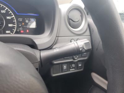 �m�[�g�@�V�����Îԁ@e-POWER��1.2L�ݼ�݂Ŕ��d�����d�C��100��Ӱ���쓮�Ť�R���28.8km/L������́��ϰ�ުݼ���ڰ������ؼު�ķ�&�߯�����ā����AC�ق���߼�݂́���ذ��ށ��׳����ޭ����������ؼު��ٰ��װ���ޱ�װ˰�����ٰ��C��ETC�Ȃǂ𑕔��