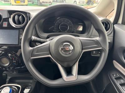 m[g@VÎԁ@e-POWER͓ڂ1.2Lݼ݂Ŕd100%Ӱ쓮ӰȂł̗͂͋ڽݽ̗ǂƗDꂽÏlŔR34.0km/L!éϰުݼڰط&߯āACق߼݂́ذپTV׳ޭؼުٰװETCȂǂtĂ܂!