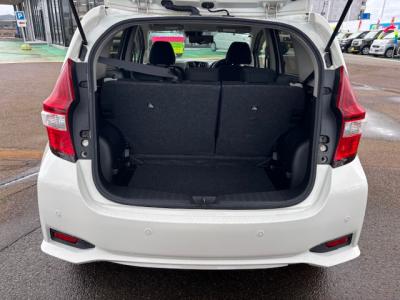 m[g@VÎԁ@e-POWER͓ڂ1.2Lݼ݂Ŕd100%Ӱ쓮ӰȂł̗͂͋ڽݽ̗ǂƗDꂽÏlŔR34.0km/L!éϰުݼڰط&߯āACق߼݂́ذپTV׳ޭؼުٰװETCȂǂtĂ܂!