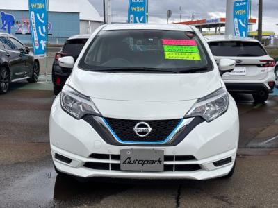 m[g@VÎԁ@e-POWER͓ڂ1.2Lݼ݂Ŕd100%Ӱ쓮ӰȂł̗͂͋ڽݽ̗ǂƗDꂽÏlŔR34.0km/L!éϰުݼڰط&߯āACق߼݂́ذپTV׳ޭؼުٰװETCȂǂtĂ܂!