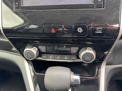 Zi@VÎԁ@ʲدނŔR17.2km/LHV2ɂ́LEDͯײāݽذSDrݸ޽ײ2ndāϰުݼڰذ&ٰ߯C16ЂȂǂ̑߼݂́ذپTV׳ޭETCtĂ܂B