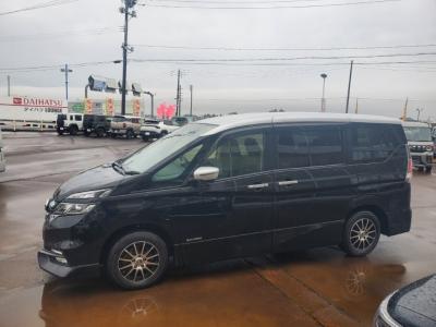 �Z���i�@�V�����Îԁ@�����ʲ��د�ނŔR��17.2km/L�H���V��2�ɂ́�LEDͯ��ײā������ݽ��ذ���SDr�����ݸ޽ײ��2nd��ā��ϰ�ުݼ���ڰ������ذ&�߯�����ĂȂǂ̑����߼�݂́�9�������پ��TV���د���޳�����������߲ۯ�(ڰ�ް�ٰ��C)���׳����ޭ���ׁ����ؼު��ٰ��װ�����˰��&�����˰����ETC���t���Ă��܂��B