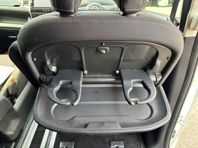 Zi@VÎԁ@ʲدނŔR17.2km/LVڂɂ́LEDͯײāݽذĽײޱݸ޽ײ2ndāϰުݼڰذ&߯d߰ݸށ16Ђق߼݂́9پTVد޳ETCںtĂ܂B