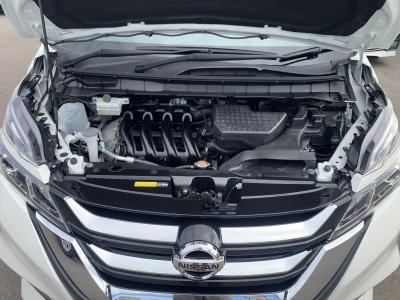 �Z���i�@�V�����Îԁ@�����ʲ��د�ނŔR��17.2km/L�H���V��2�ɂ́�LEDͯ��ײā������ݽ��ذ���SDr�����ݸ޽ײ��2nd��ā��ϰ�ުݼ���ڰ������ذ&�߯�����ĂȂǂ̑����߼�݂́���ذ����پ��TV������߲ۯ�(ڰ�ް�ٰ��C)���׳����ޭ���������ؼު��ٰ��װ�����˰��&�����˰����ETC���t���Ă��܂��B