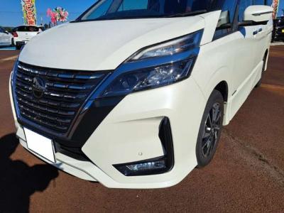 �Z���i�@�V�����Îԁ@R1�N8����ϲ��݂Ō���^�ɡSʲ��د�ނŔR���17.2km/L������́����è�߯�B(����߲ۯ�)���ϰ�ުݼ���ڰ������ذ��LEDͯ��ײā������ݽ��ذ��Ľײ���ޱ��16�����Ё����K�߯�(USB�d�������ޯ�ð���)���ݸ޽ײ��2nd&3rd��Ăق����߼�݂́�10�������پ��TV&�د���޳���������è�߯�A(�׳����ޭ��������ؼު��ٰ��װ)��ETC�t!