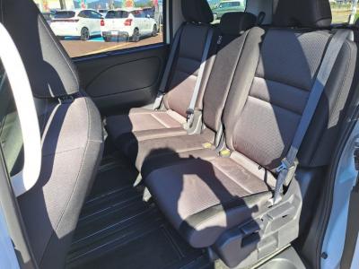 �Z���i�@�V�����Îԁ@R1�N8����ϲ��݂Ō���^�ɡSʲ��د�ނŔR���17.2km/L������́����è�߯�B(����߲ۯ�)���ϰ�ުݼ���ڰ������ذ��LEDͯ��ײā������ݽ��ذ��Ľײ���ޱ��16�����Ё����K�߯�(USB�d�������ޯ�ð���)���ݸ޽ײ��2nd&3rd��Ăق����߼�݂́�10�������پ��TV&�د���޳���������è�߯�A(�׳����ޭ��������ؼު��ٰ��װ)��ETC�t!