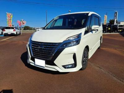�Z���i�@�V�����Îԁ@R1�N8����ϲ��݂Ō���^�ɡSʲ��د�ނŔR���17.2km/L������́����è�߯�B(����߲ۯ�)���ϰ�ުݼ���ڰ������ذ��LEDͯ��ײā������ݽ��ذ��Ľײ���ޱ��16�����Ё����K�߯�(USB�d�������ޯ�ð���)���ݸ޽ײ��2nd&3rd��Ăق����߼�݂́�10�������پ��TV&�د���޳���������è�߯�A(�׳����ޭ��������ؼު��ٰ��װ)��ETC�t!