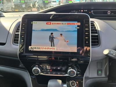 �Z���i�@�V�����Îԁ@R1�N8����ϲ��݂Ō���^�ɡSʲ��د�ނŔR���17.2km/L������́����è�߯�B(����߲ۯ�)���ϰ�ުݼ���ڰ������ذ��LEDͯ��ײā������ݽ��ذ��Ľײ���ޱ��16�����Ё����K�߯�(USB�d�������ޯ�ð���)���ݸ޽ײ��2nd&3rd��Ăق����߼�݂́�10�������پ��TV&�د���޳���������è�߯�A(�׳����ޭ��������ؼު��ٰ��װ)��ETC�t!