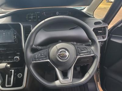 �Z���i�@�V�����Îԁ@Sʲ��د�ނ�CVT�ŔR���16.6km/L����ʎd�l��V�ڂɂ́�������ܰ�ײ���ޱ�����K�߯�(���ݸ޽ײ��2nd��ĥ����ޯ�ð���&USB�d��)����ގ�tPKG(����ٽ����6��߰��)�����ʑ����̑����ϰ�ުݼ���ڰ�����÷�&�߯���������ٰ��C�X�ɵ�߼�݂́���ذ����پ��TV���t���Ă��܂�!