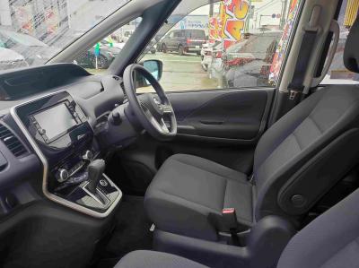 �Z���i�@�V�����Îԁ@Sʲ��د�ނ�CVT�ŔR���16.6km/L����ʎd�l��V�ڂɂ́�������ܰ�ײ���ޱ�����K�߯�(���ݸ޽ײ��2nd��ĥ����ޯ�ð���&USB�d��)����ގ�tPKG(����ٽ����6��߰��)�����ʑ����̑����ϰ�ުݼ���ڰ�����÷�&�߯���������ٰ��C�X�ɵ�߼�݂́���ذ����پ��TV���t���Ă��܂�!