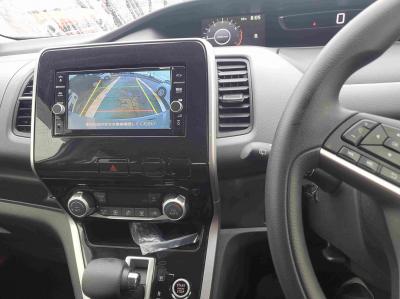 �Z���i�@�V�����Îԁ@Sʲ��د�ނ�CVT�ŔR���16.6km/L����ʎd�l��V�ڂɂ́�������ܰ�ײ���ޱ�����K�߯�(���ݸ޽ײ��2nd��ĥ����ޯ�ð���&USB�d��)����ގ�tPKG(����ٽ����6��߰��)�����ʑ����̑����ϰ�ުݼ���ڰ�����÷�&�߯���������ٰ��C�X�ɵ�߼�݂́���ذ����پ��TV���t���Ă��܂�!