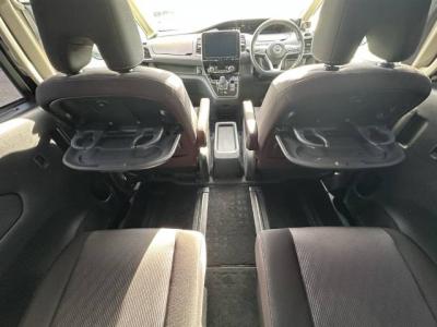 �Z���i���|�o�n�v�d�q�@�V�����Îԁ@R1�N8����ϲ��݂��Č���^�ɡ1.2L�ݼ�݂Ŕ��d���100��Ӱ���쓮��R���26.2km/L�ʲ������V�ɂ́��ٴ�ہ�����߲ۯ�(ڰ�ް�ٰ��)�����ذ��LEDͯ��ײā������ݽ��ذ��Ľײ���ޱ�����ؼު��ٰ��װ���t�����߼�݂́�10�������پ��TV�����è�߯�A(�׳����ޭ�������ر�ݽ�Ű)��16�����Ё�ETC�t���B