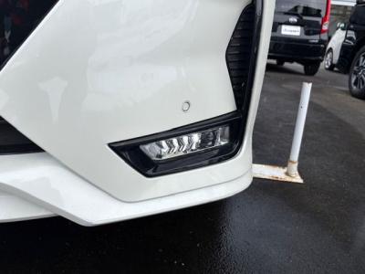 �Z���i���|�o�n�v�d�q�@�V�����Îԁ@R1�N8����ϲ��݂��Č���^�ɡ1.2L�ݼ�݂Ŕ��d���100��Ӱ���쓮��R���26.2km/L�ʲ������V�ɂ́��ٴ�ہ�����߲ۯ�(ڰ�ް�ٰ��)�����ذ��LEDͯ��ײā������ݽ��ذ��Ľײ���ޱ�����ؼު��ٰ��װ���t�����߼�݂́�10�������پ��TV���د���޳����������è�߯�A(�׳����ޭ�������ر�ݽ�Ű)��16�����Ё�ETC�t���B