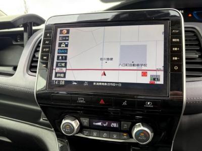 �Z���i���|�o�n�v�d�q�@�V�����Îԁ@R1�N8����ϲ��݂��Č���^�ɡ1.2L�ݼ�݂Ŕ��d���100��Ӱ���쓮��R���26.2km/L�ʲ������V�ɂ́��ٴ�ہ�����߲ۯ�(ڰ�ް�ٰ��)�����ذ��LEDͯ��ײā������ݽ��ذ��Ľײ���ޱ�����ؼު��ٰ��װ���t�����߼�݂́�10�������پ��TV���د���޳����������è�߯�A(�׳����ޭ�������ر�ݽ�Ű)��16�����Ё�ETC�t���B