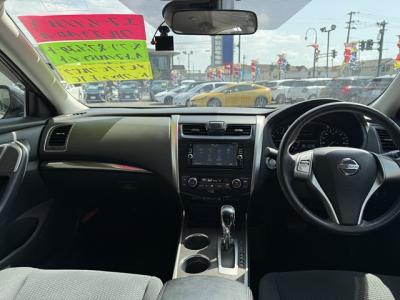 �e�B�A�i�@�V�����Îԁ@3��ڂ�2.5L�ݼ�݂�CVT�ŗ͋������ᑬ�ٸ�ɔR���14.4km/L�Ɍ��㡑����́��ϰ�ުݼ���ڰ����ٰ��C��C�Ű������ȵ���ݕt��ܰ��ā�����ײā�16��Ё�P��׽����÷�&�߯�����Ăق���߼�݂́���ذ����پ��TV&�ޯ���ׂȂǂ��t���Ă��܂�!