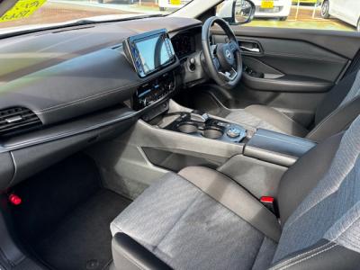 GNXgC@VÎԁ@R4N7ݼޡ1.5L޴ݼ݂4Ӱ쓮eܰRWLTC18.4km/Ĺ߲ۯā18Ё÷&߯āܰ&˰LEDͯײĂق߼݂́9پTV&ޯׁί׽PKG(Լ&ñݸ˰)۱ϯāOPװ߰ܲĂȂǂtĂ܂B